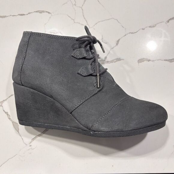 Toms Women’s Grey Suede Leather Wedge Booties Size 9 Laces Gray Fashion Shoes - Picture 8 of 15